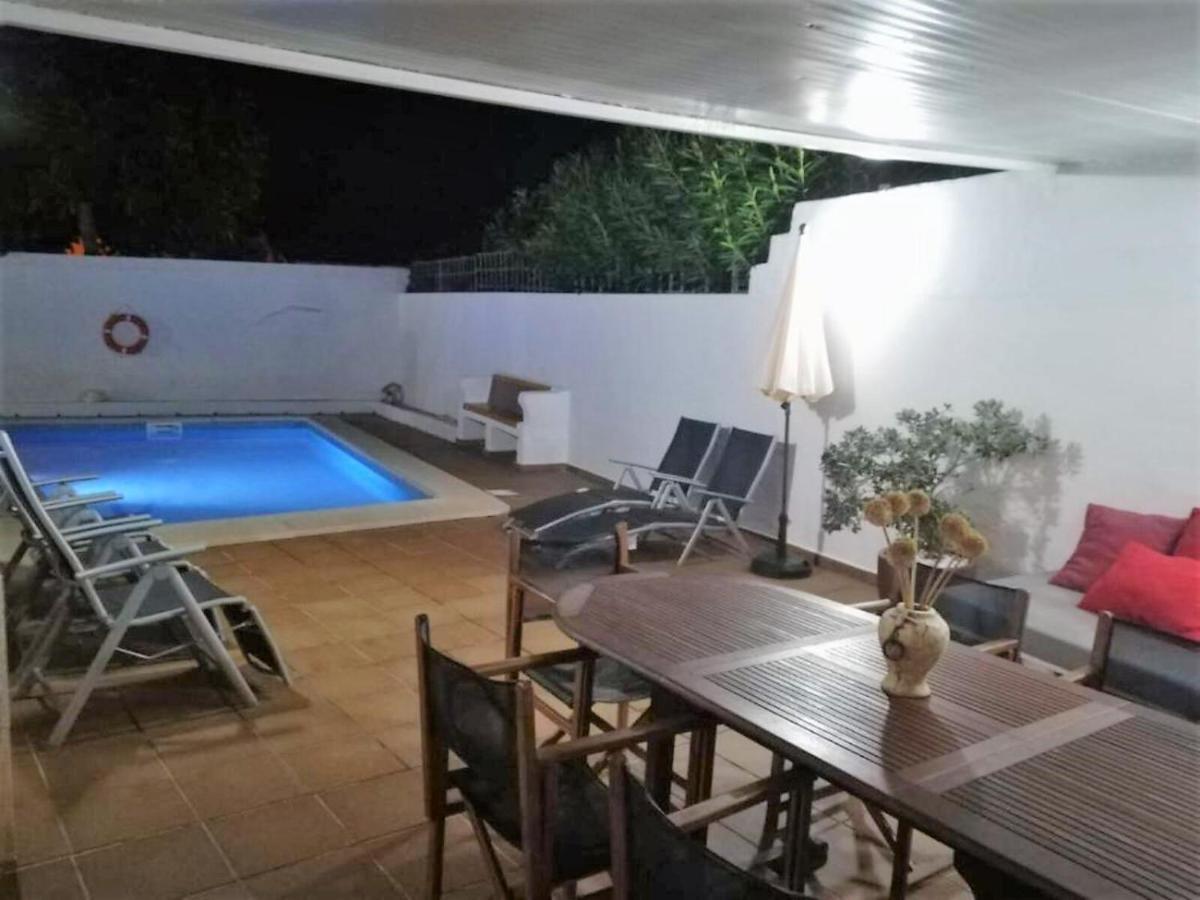 Leida - Relax Y Privacidad Apartment Cala Blanca  Bagian luar foto