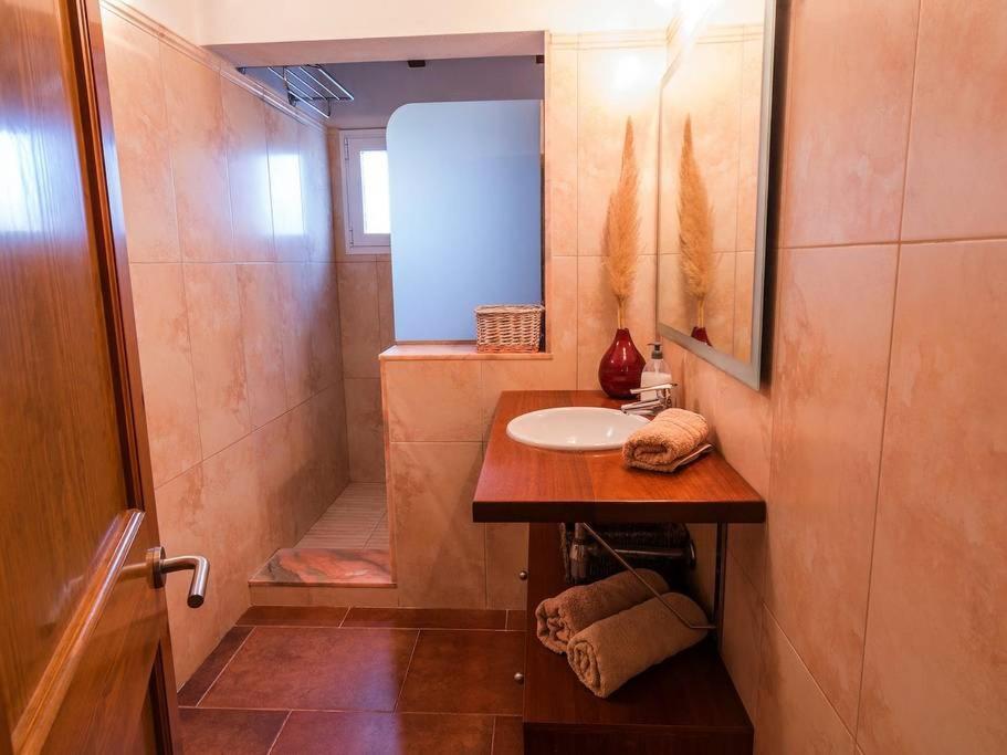 Leida - Relax Y Privacidad Apartment Cala Blanca  Bagian luar foto